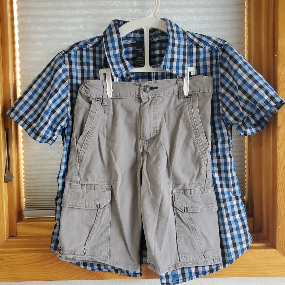 3/$13 Child Shorts & Shirt Outfit - Child M (8)